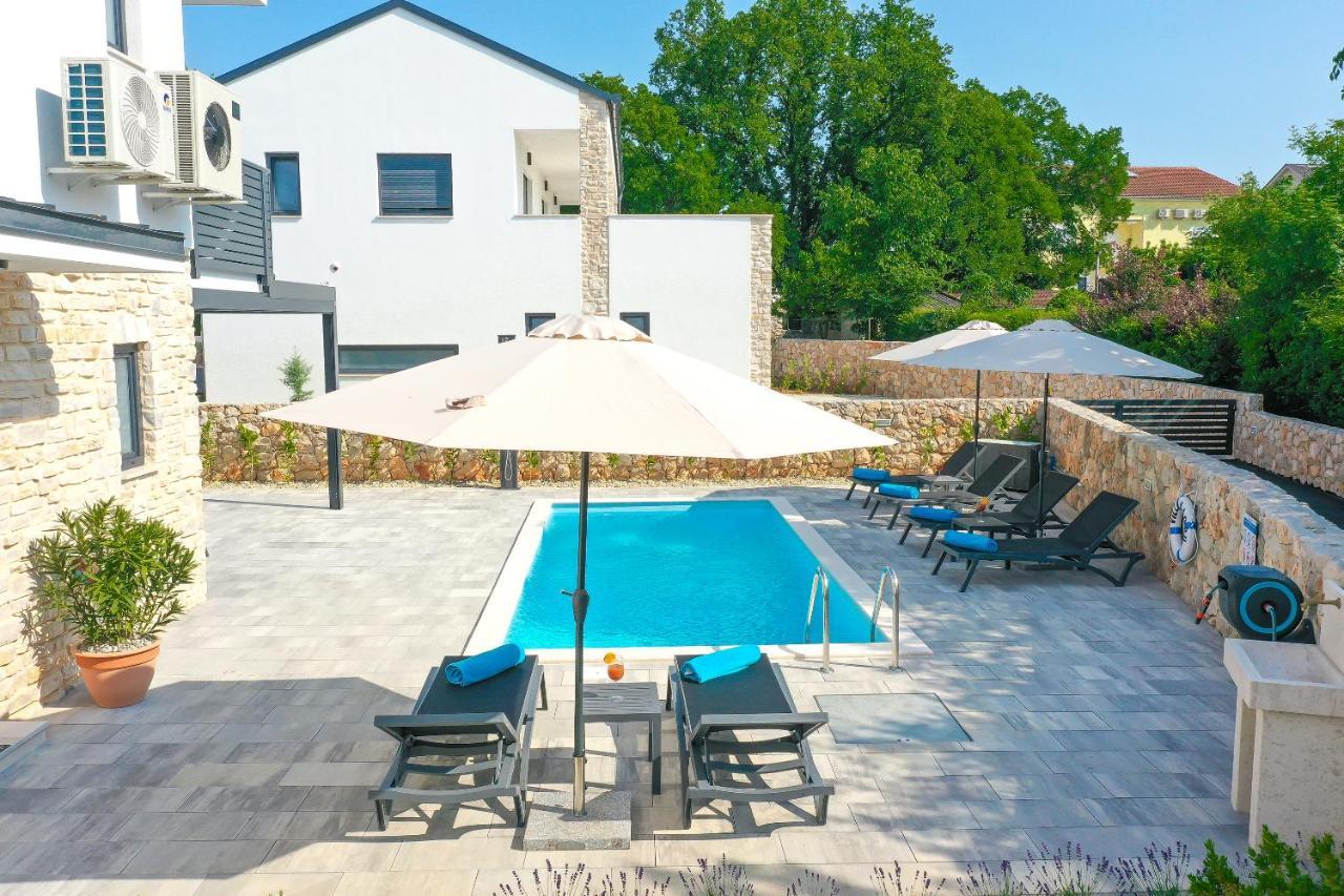 Villa Kaoru Brand New Villa With A Heated Swimming Pool Malinska Kültér fotó