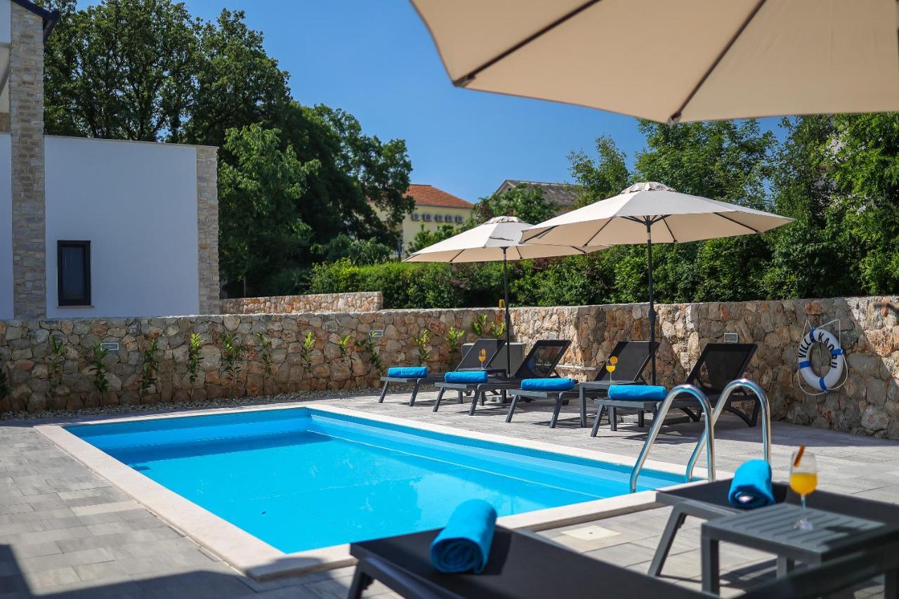 Villa Kaoru Brand New Villa With A Heated Swimming Pool Malinska Kültér fotó