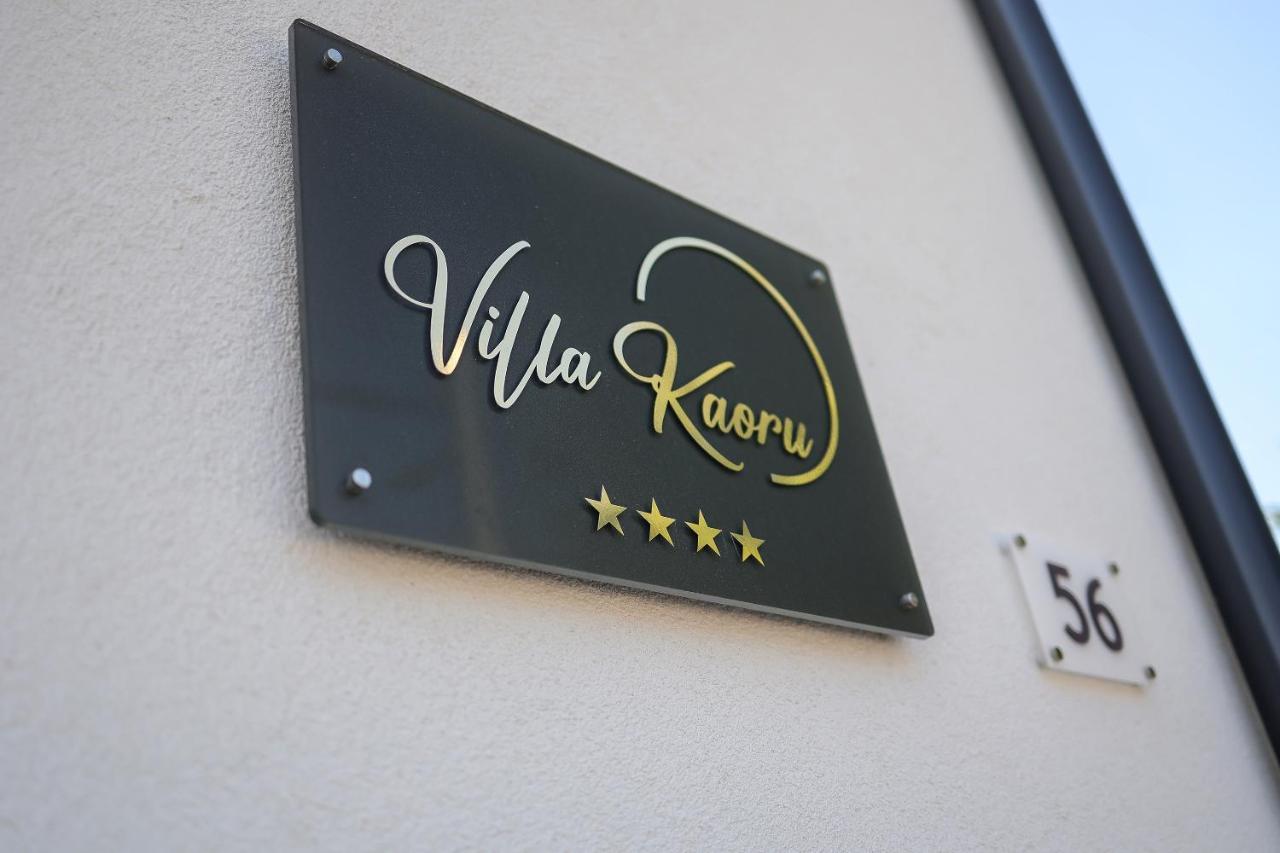 Villa Kaoru Brand New Villa With A Heated Swimming Pool Malinska Kültér fotó