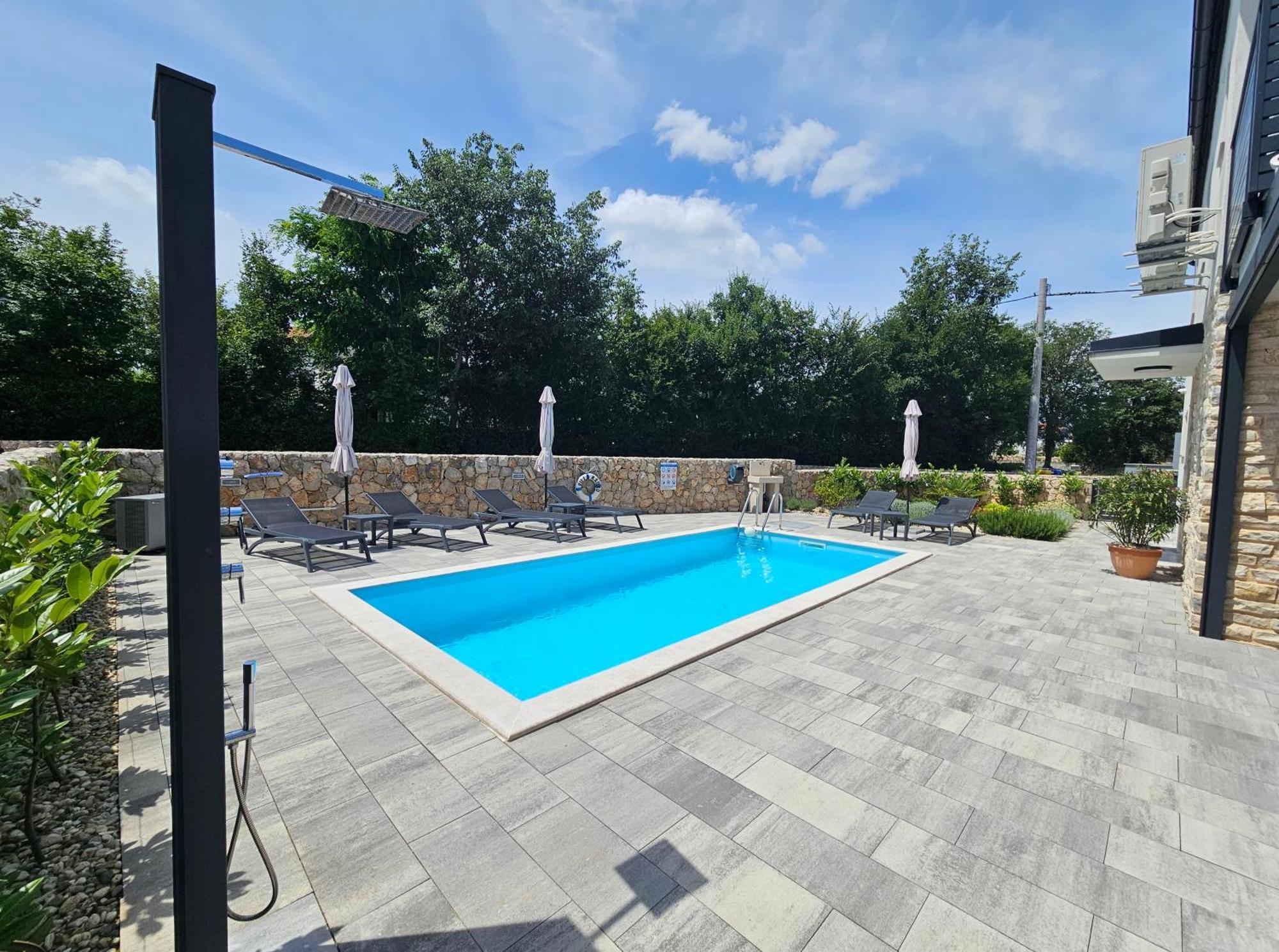 Villa Kaoru Brand New Villa With A Heated Swimming Pool Malinska Kültér fotó